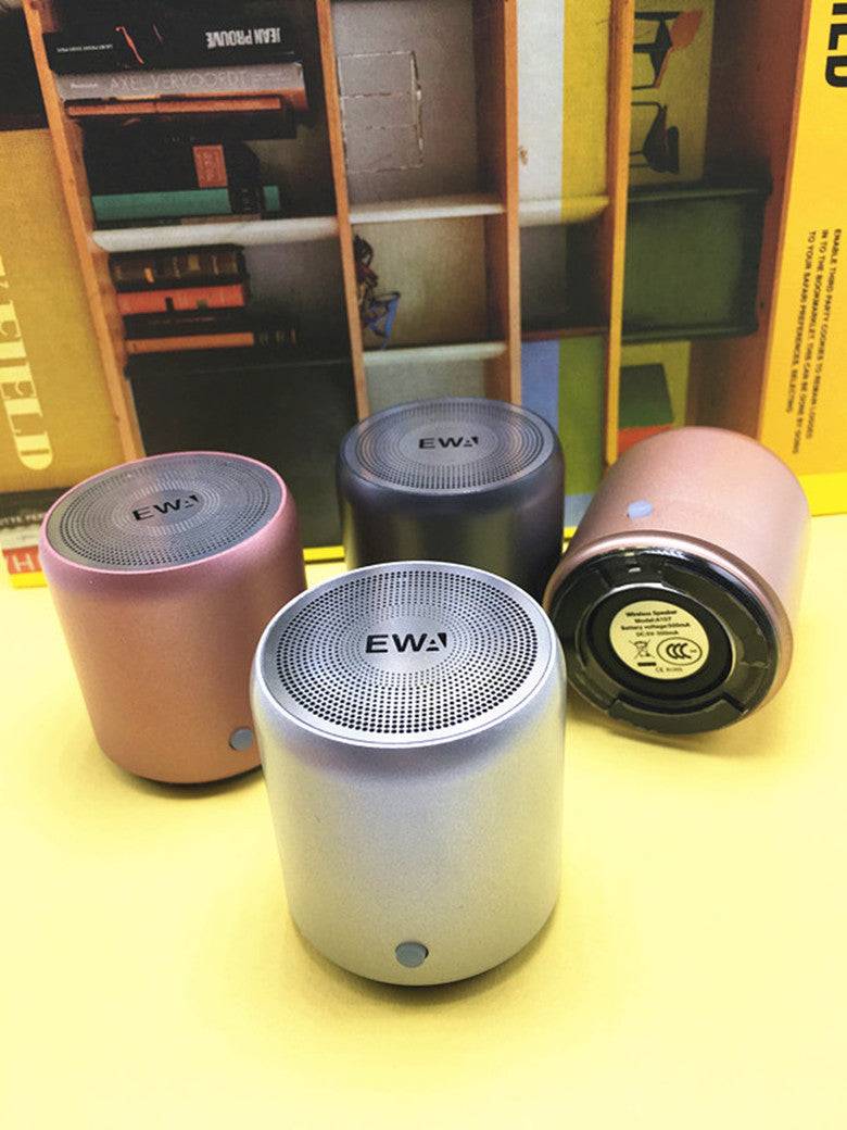 Portable Bluetooth speaker with wireless connectivity
